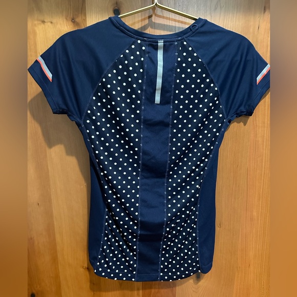 J. Crew x New Balance Athletic Top - Picture 2 of 3